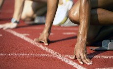 足协杯最新形势：密尔沃基雄鹿高居榜首，巴黎圣日耳曼强势追赶，冠军归属成迷